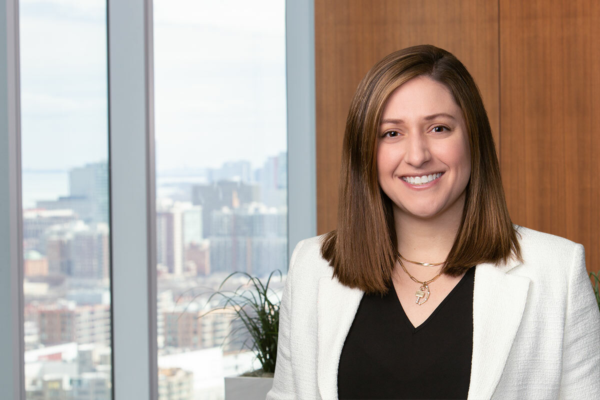 Amanda Hoffman, Chapman and Cutler LLP Photo