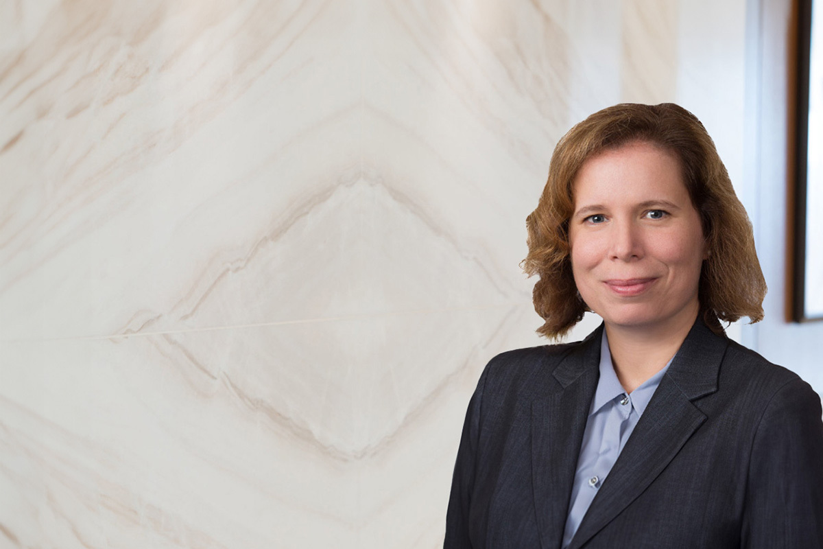 Ildiko Jona, Chapman and Cutler LLP Photo